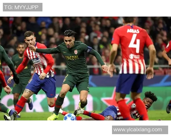 中超热战:那不勒斯与本菲卡激战成平局红牌事件引发全场热议