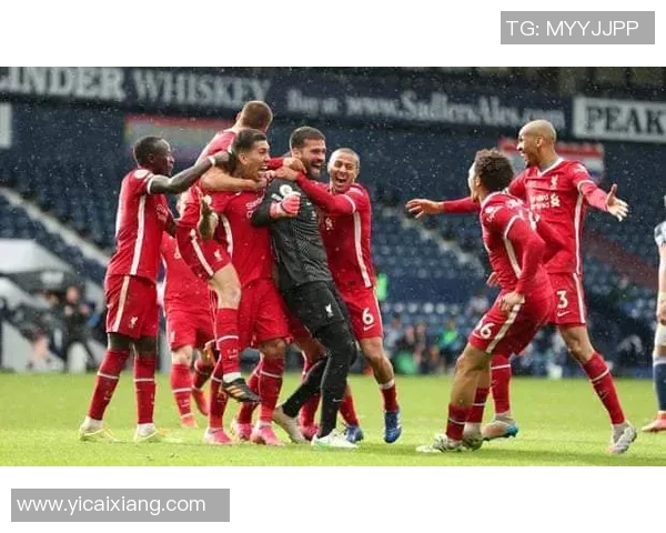 中超焦点战利物浦与曼联战平神扑引发争议与热议